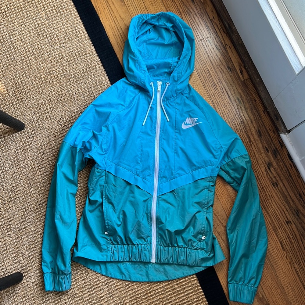 Nike [Size: S] Windrunner Jacket